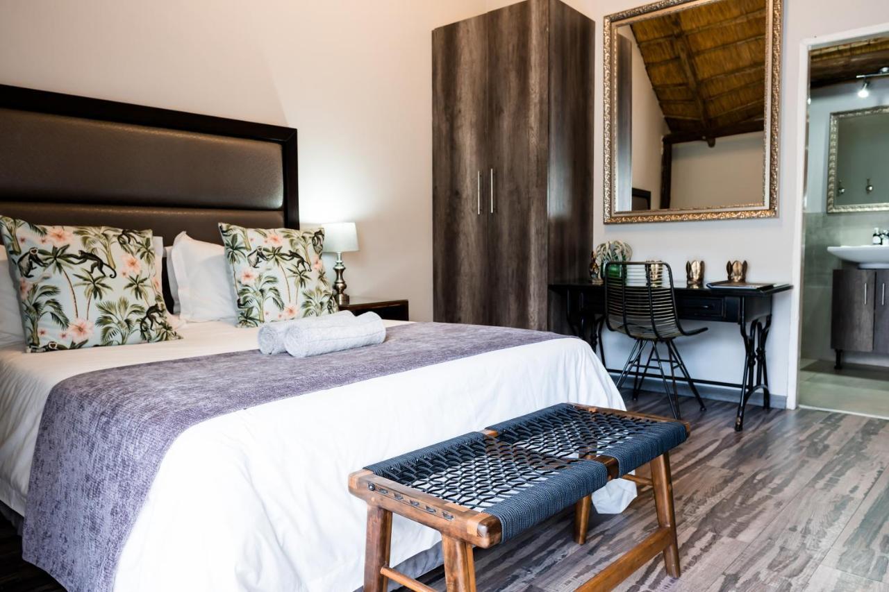 Villa Gracia Guesthouse Klerksdorp Ngoại thất bức ảnh