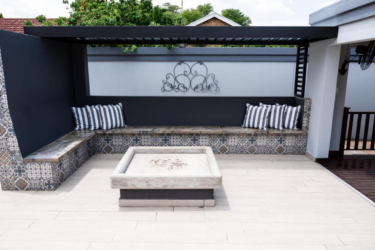 Villa Gracia Guesthouse Klerksdorp Ngoại thất bức ảnh