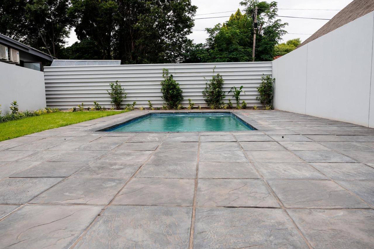 Villa Gracia Guesthouse Klerksdorp Ngoại thất bức ảnh