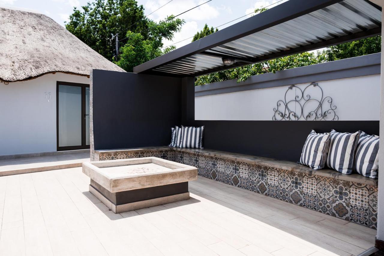 Villa Gracia Guesthouse Klerksdorp Ngoại thất bức ảnh